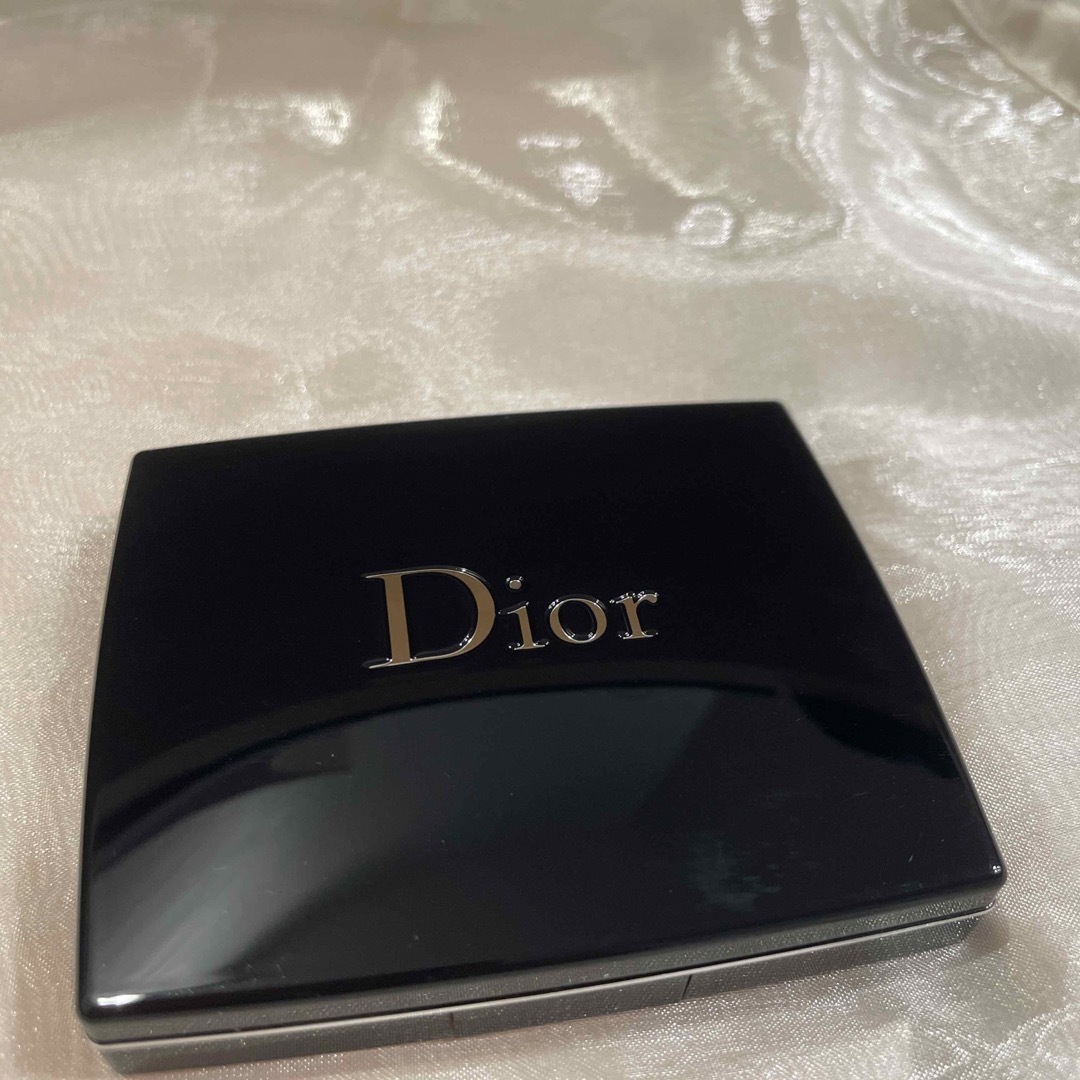 Dior(ディオール)のDiorチーク コスメ/美容のベースメイク/化粧品(チーク)の商品写真