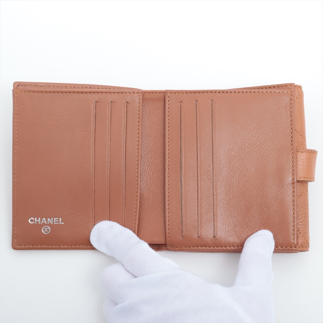 CHANEL(シャネル)のシャネル  キャビアスキン  ブラウン レディース コンパクトウォレット レディースのファッション小物(財布)の商品写真