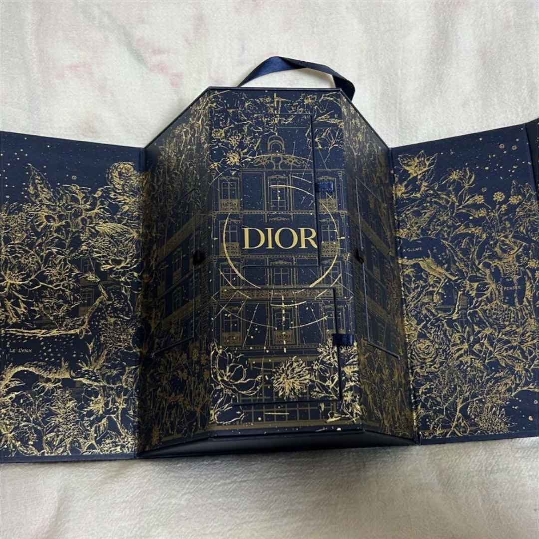 Dior(ディオール)のDIOR モンテーニュコフレ限定品2022 空箱 コスメ/美容のキット/セット(コフレ/メイクアップセット)の商品写真