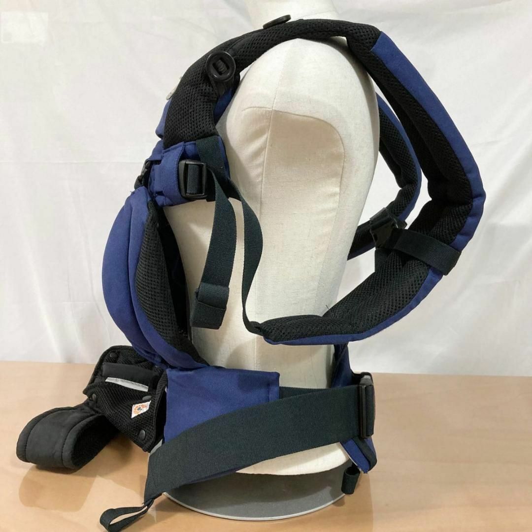 Ergobaby(エルゴベビー)の抱っこひも ベビーキャリア　メッシュ 洗濯機で洗える エルゴベビーオムニ360 キッズ/ベビー/マタニティの外出/移動用品(抱っこひも/おんぶひも)の商品写真