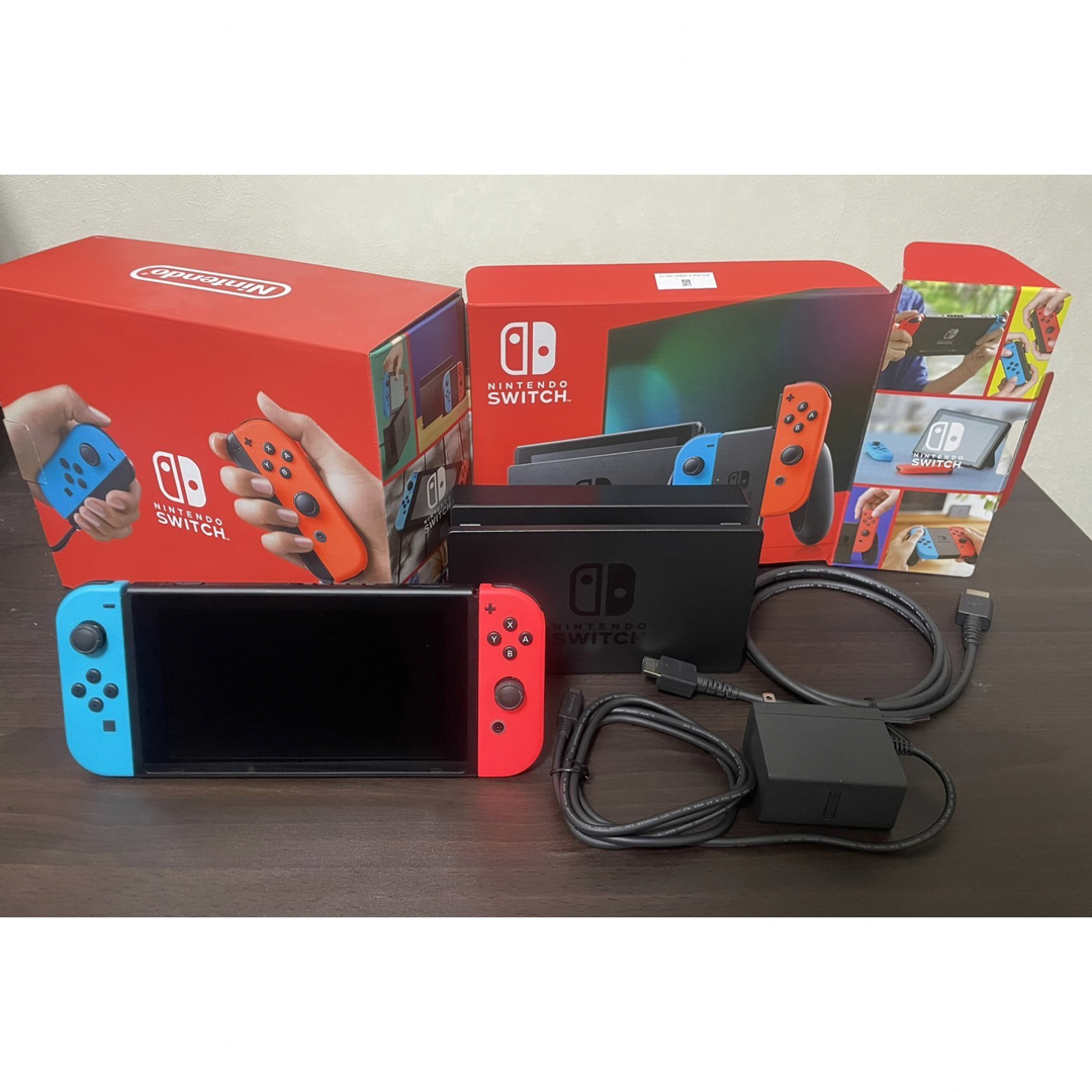 任天堂美品　Nintendo Switch 任天堂スイッチ　本体