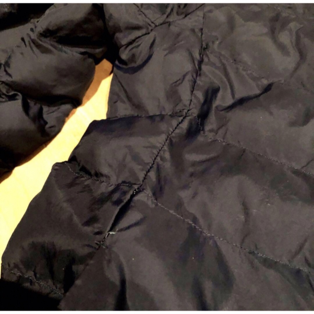 UNIQLO(ユニクロ)の【140cm】ユニクロ ダウンジャケット ブラック キッズ/ベビー/マタニティのキッズ服男の子用(90cm~)(ジャケット/上着)の商品写真