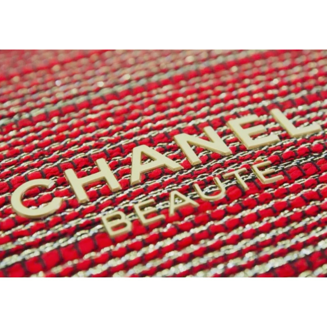 CHANEL(シャネル)のクリスマ限定 コスメポーチ＆リップルージュ アリュール ラック74SET！！ レディースのファッション小物(ポーチ)の商品写真