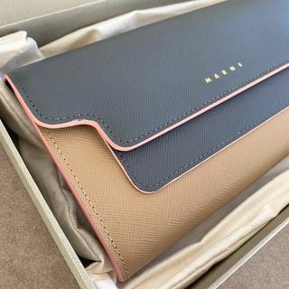 マルニ(Marni)の新品未使用　MARNI 折り財布　ミニ財布　コンパクト財布　カードケース(財布)