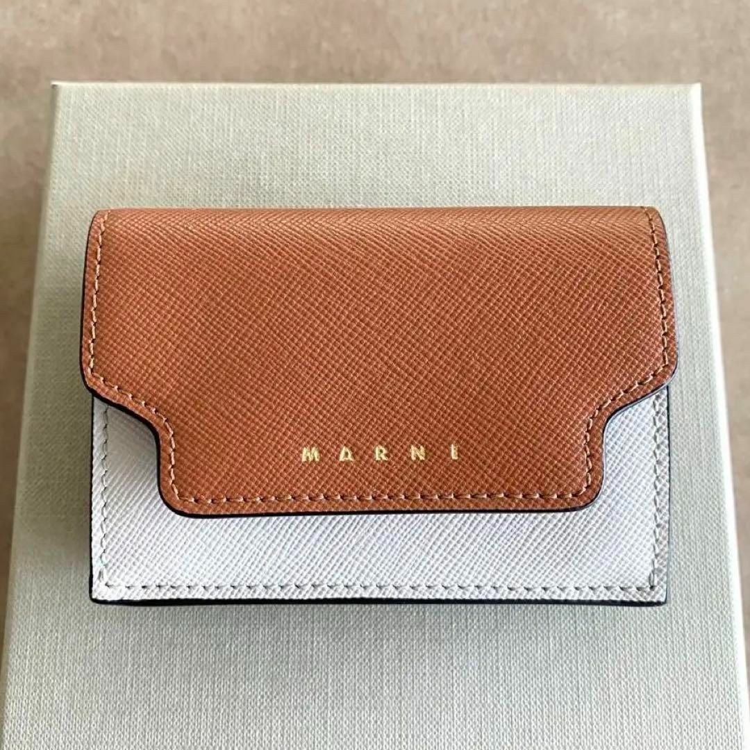 10厚さ新品未使用　MARNI マルニ　折り財布　ミニ財布　コンパクト財布　カードケース