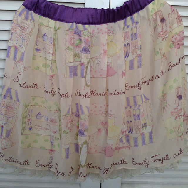 Emily Temple cute(エミリーテンプルキュート)のエミリーテンプルキュート フレアスカート レディースのスカート(ひざ丈スカート)の商品写真