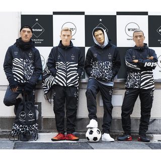 F.C.R.B.(ナイロンジャケット)のフリマアイテム一覧 F.C.R.B.(ナイロンジャケット)のフリマアイテム一覧