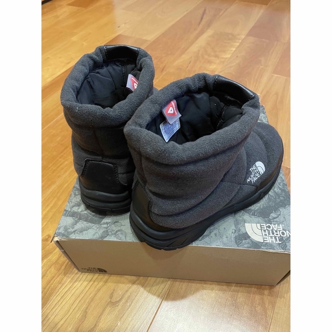 THE NORTH FACE(ザノースフェイス)の【こね様専用】ノースフェイス　ブーツ　チャコールグレー　24.0 レディースの靴/シューズ(ブーツ)の商品写真