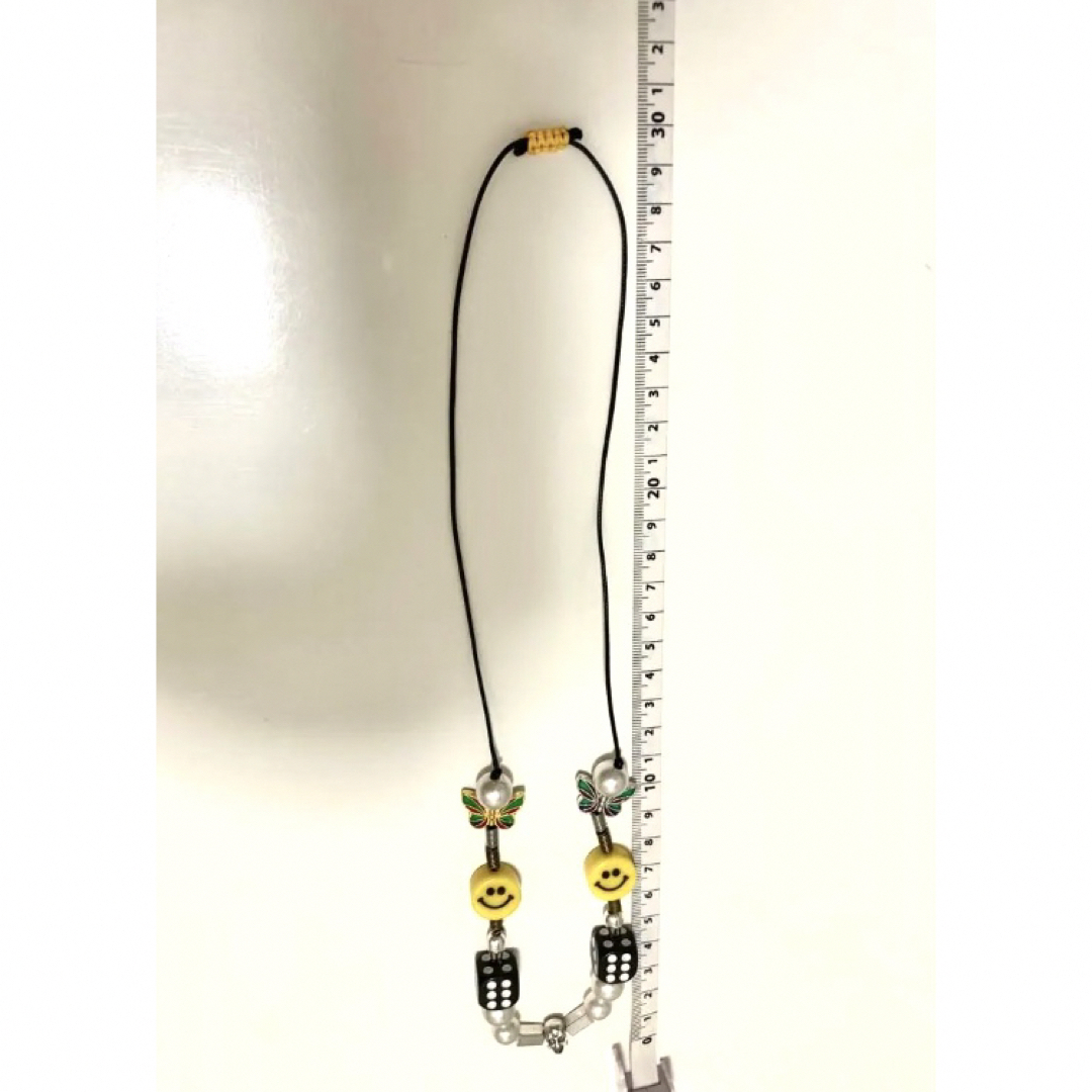 ネックレス 黒 黄色 ニコちゃん 蝶々 サイコロ パール 新品未使用品 送料無料 メンズのアクセサリー(ネックレス)の商品写真