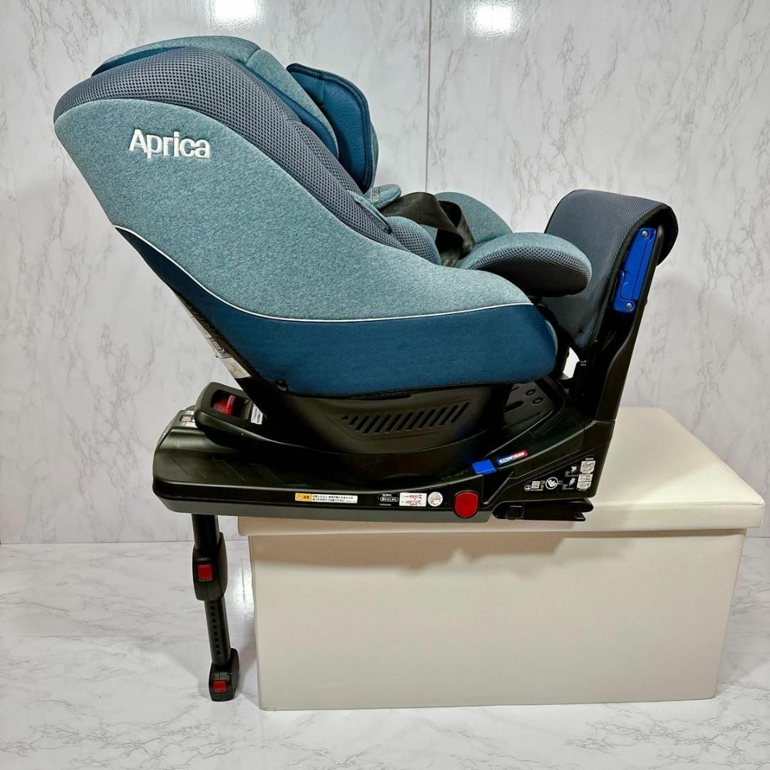 Aprica(アップリカ)の【極美品！】アップリカ Aprica クルリラAD ISOFIX 360°回転 キッズ/ベビー/マタニティの外出/移動用品(自動車用チャイルドシート本体)の商品写真