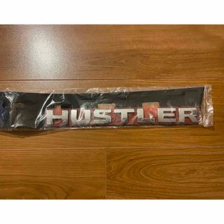 スズキ(スズキ)のチョコクリーム様専用 スズキ純正ハスラー  フロントエンブレム ＨＵＳＴＬＥＲ(パーツ)