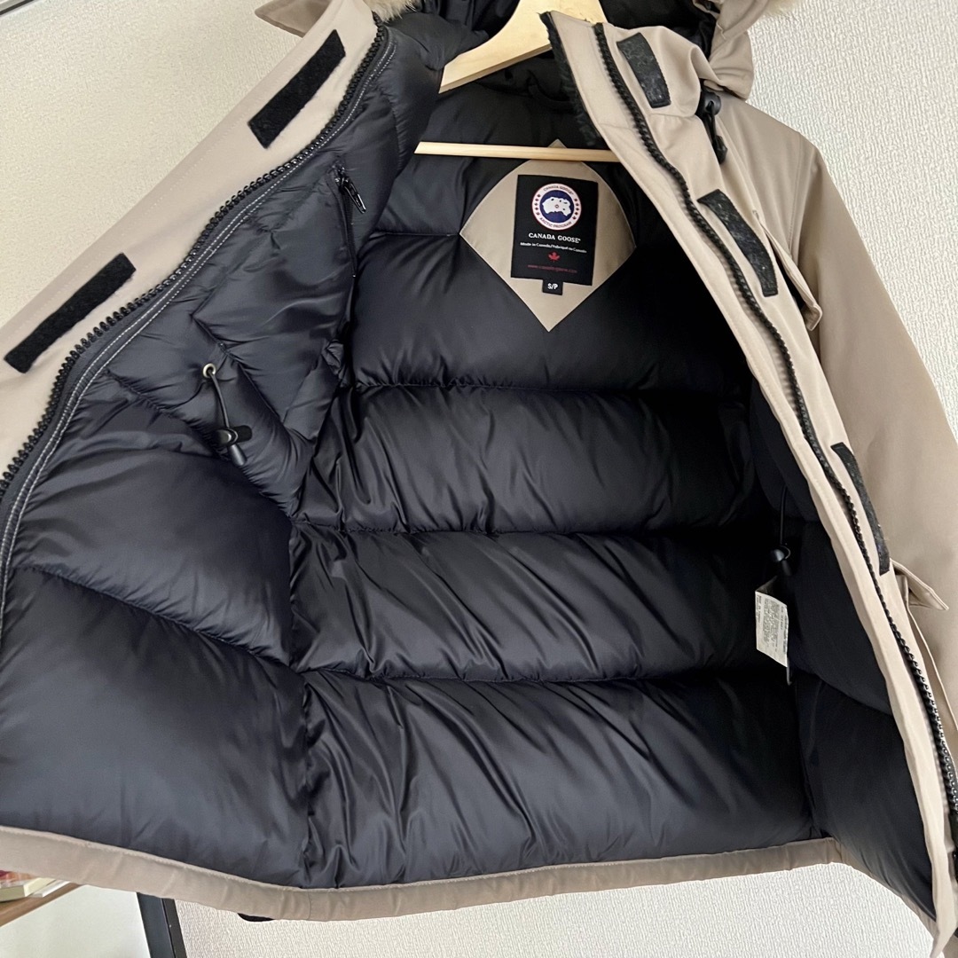 CANADA GOOSE(カナダグース)のカナダグース CANADA GOOSE  シタデルパーカ レディース レディースのジャケット/アウター(ダウンジャケット)の商品写真