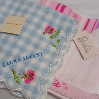 ローラアシュレイ(LAURA ASHLEY)の値下げ📌ローラアシュレイ&バービー☆タオルハンカチ2枚セット🌼(ハンカチ)