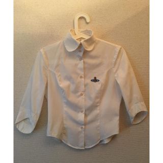 ヴィヴィアンウエストウッド(Vivienne Westwood)のヴィヴィアン 白シャツ(シャツ/ブラウス(長袖/七分))