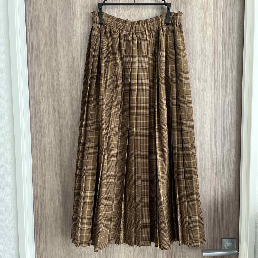 URBAN RESEARCH DOORS(アーバンリサーチドアーズ)のアーバンリサーチ Doors プリーツスカート　onesize レディースのスカート(ロングスカート)の商品写真