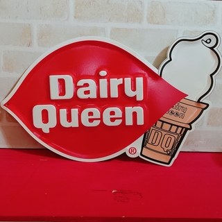 ♡Dairy Queen♡看板とソフトクリームの2点(置物)