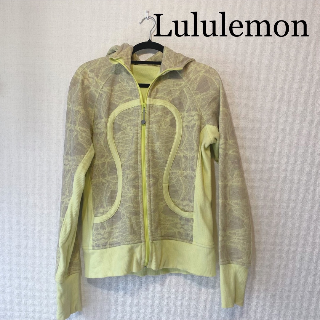 lululemon(ルルレモン)のLululemon ルルレモン  ヨガ  ジップパーカー スポーツ/アウトドアのトレーニング/エクササイズ(ヨガ)の商品写真