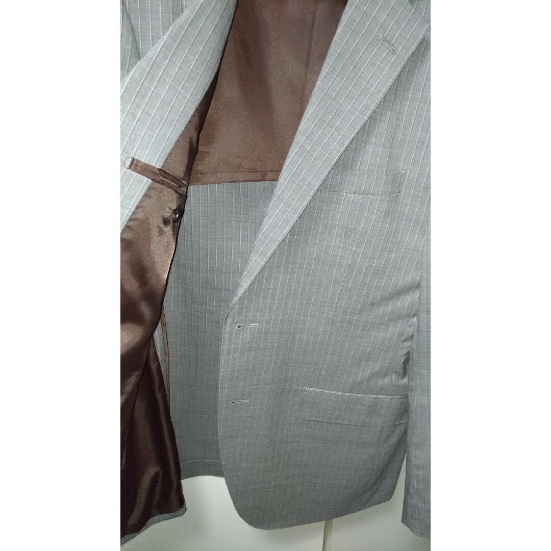 美品VISARUNO イタリア生地 レダ デルフィノ セットアップ A6 グレー メンズのスーツ(セットアップ)の商品写真