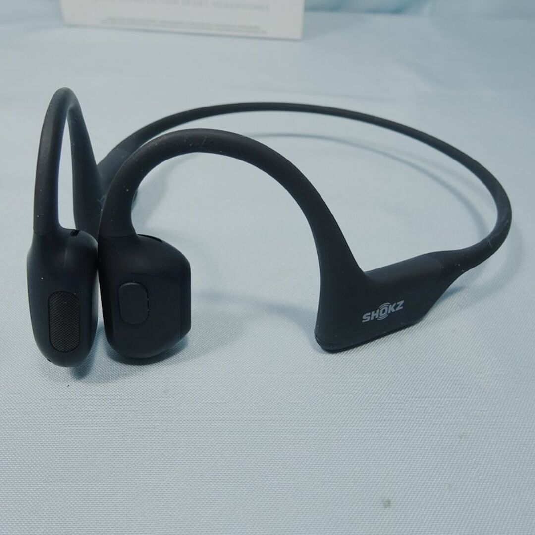 AFTERSHOKZ(アフターショックス)の[中古]Shokz OpenRun Pro/オープンラン プロ 骨伝導 スマホ/家電/カメラのオーディオ機器(ヘッドフォン/イヤフォン)の商品写真