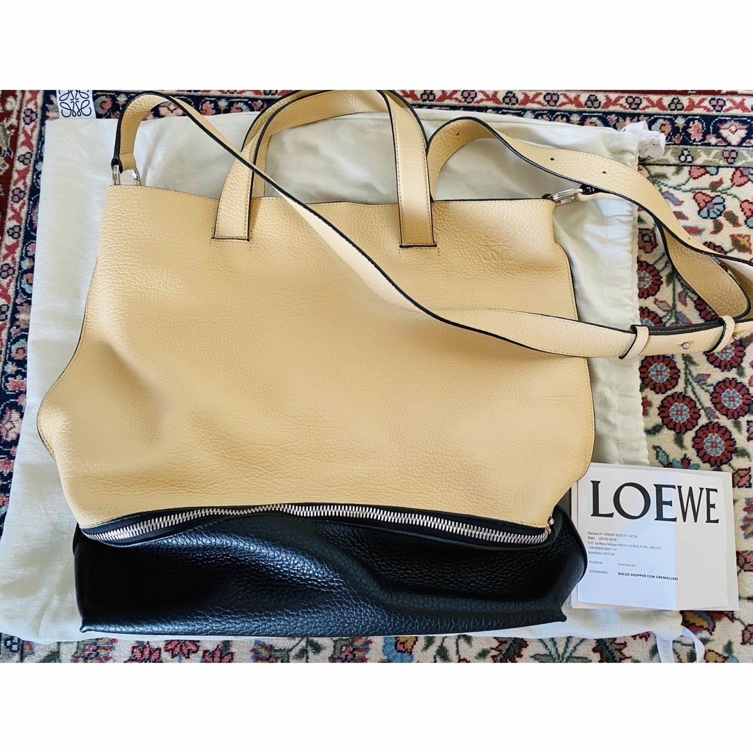 LOEWE(ロエベ)のLOEWE ロエベ 革　トートバッグ　ショルダーバッグ メンズのバッグ(トートバッグ)の商品写真