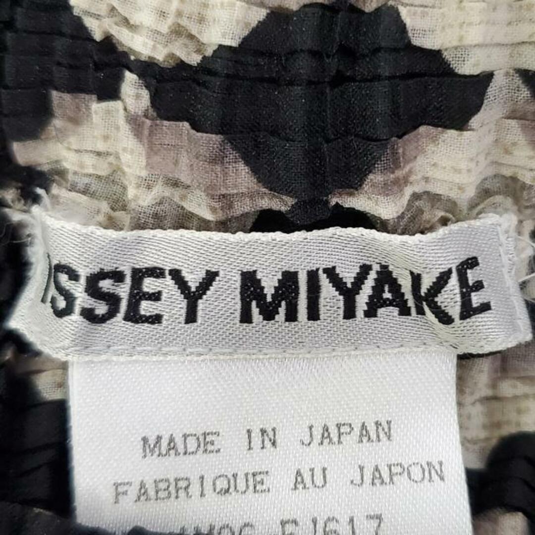 ISSEY MIYAKE - イッセイミヤケ 長袖カットソー サイズM -の通販 by