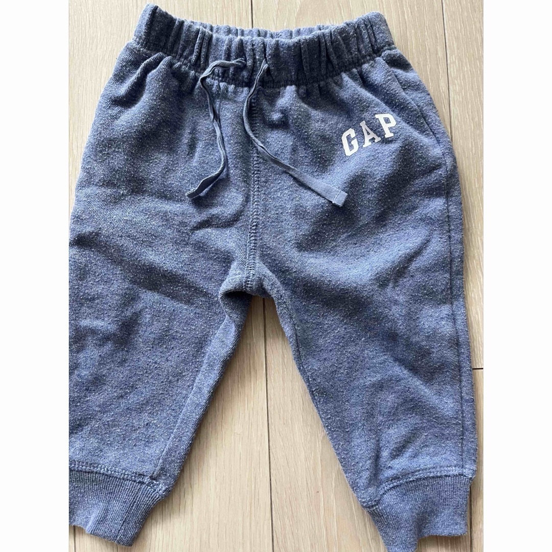 babyGAP(ベビーギャップ)の【baby GAP】裏起毛スウェットパンツレギンス3枚セット80cm キッズ/ベビー/マタニティのベビー服(~85cm)(パンツ)の商品写真