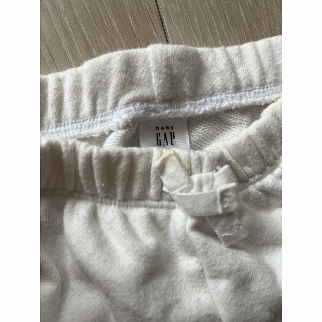 babyGAP(ベビーギャップ)の【baby GAP】裏起毛スウェットパンツレギンス3枚セット80cm キッズ/ベビー/マタニティのベビー服(~85cm)(パンツ)の商品写真