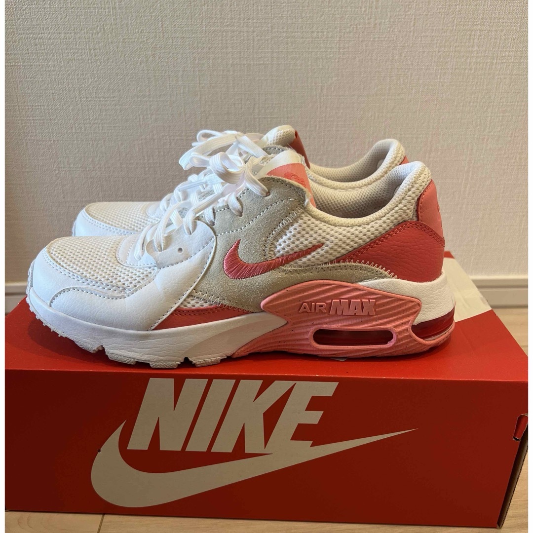 NIKE AIR MAX EXCEE 24センチ