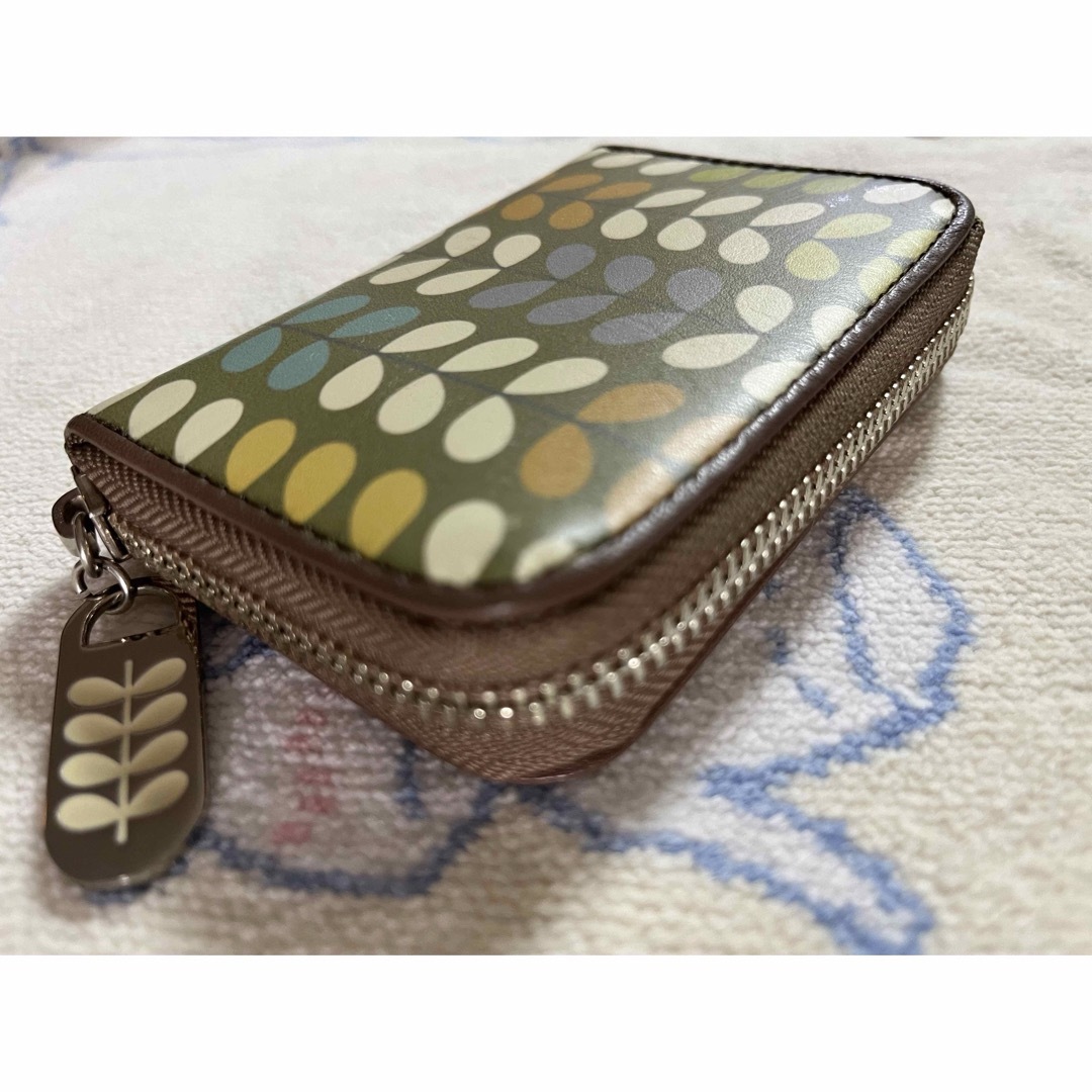 Orla Kiely(オーラカイリー)のオーラカイリー　ミニ財布　リーフ柄 レディースのファッション小物(財布)の商品写真