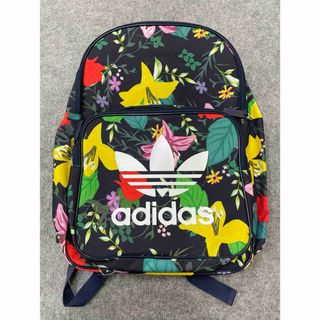 アディダス(adidas)のadidas リュック　花柄(バッグパック/リュック)