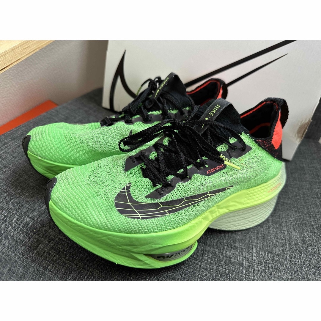 ナイキ(NIKE)エアズームアルファフライネクスト2%/EKIDEN ナイキ(NIKE)エアズームアルファフライネクスト2%/EKIDEN