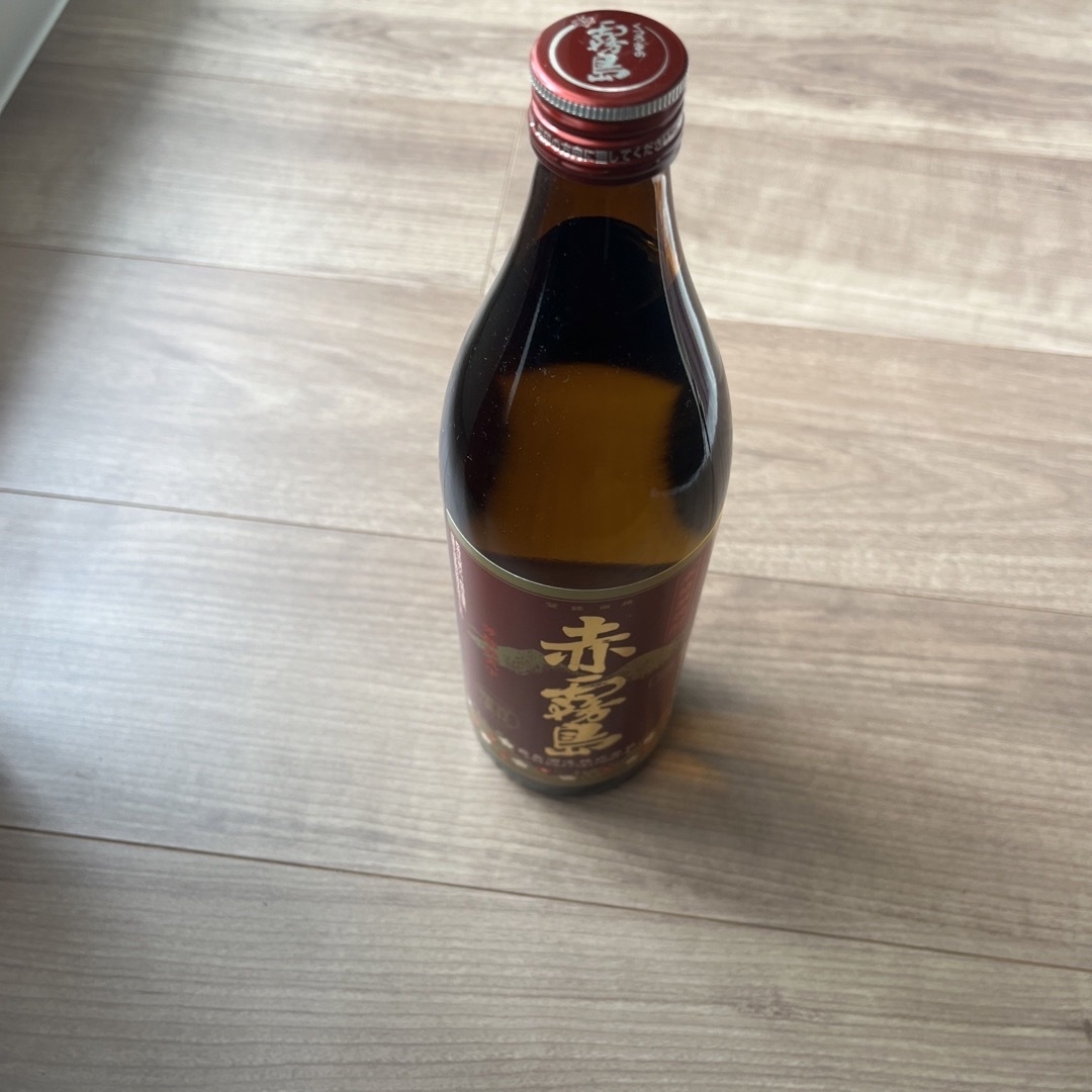 霧島酒造(キリシマシュゾウ)の霧島酒造 赤霧島　２５％　０．９Ｌ　イモ 食品/飲料/酒の酒(焼酎)の商品写真