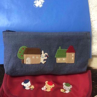 ファミリア(familiar)のファミリア　ペンケース　ブルー　familiar 美品(ペンケース/筆箱)