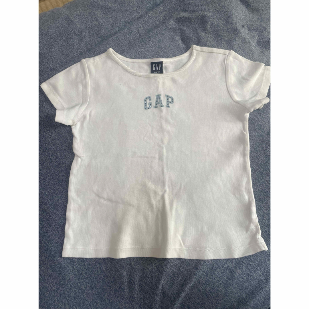 GAP(ギャップ)のGAP 半袖Tシャツ　xs キッズ/ベビー/マタニティのキッズ服女の子用(90cm~)(Tシャツ/カットソー)の商品写真