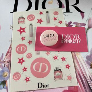 クリスチャンディオール(Christian Dior)のDIOR  シール＆缶バッジ  PINKCITY 💙レア(ノベルティグッズ)