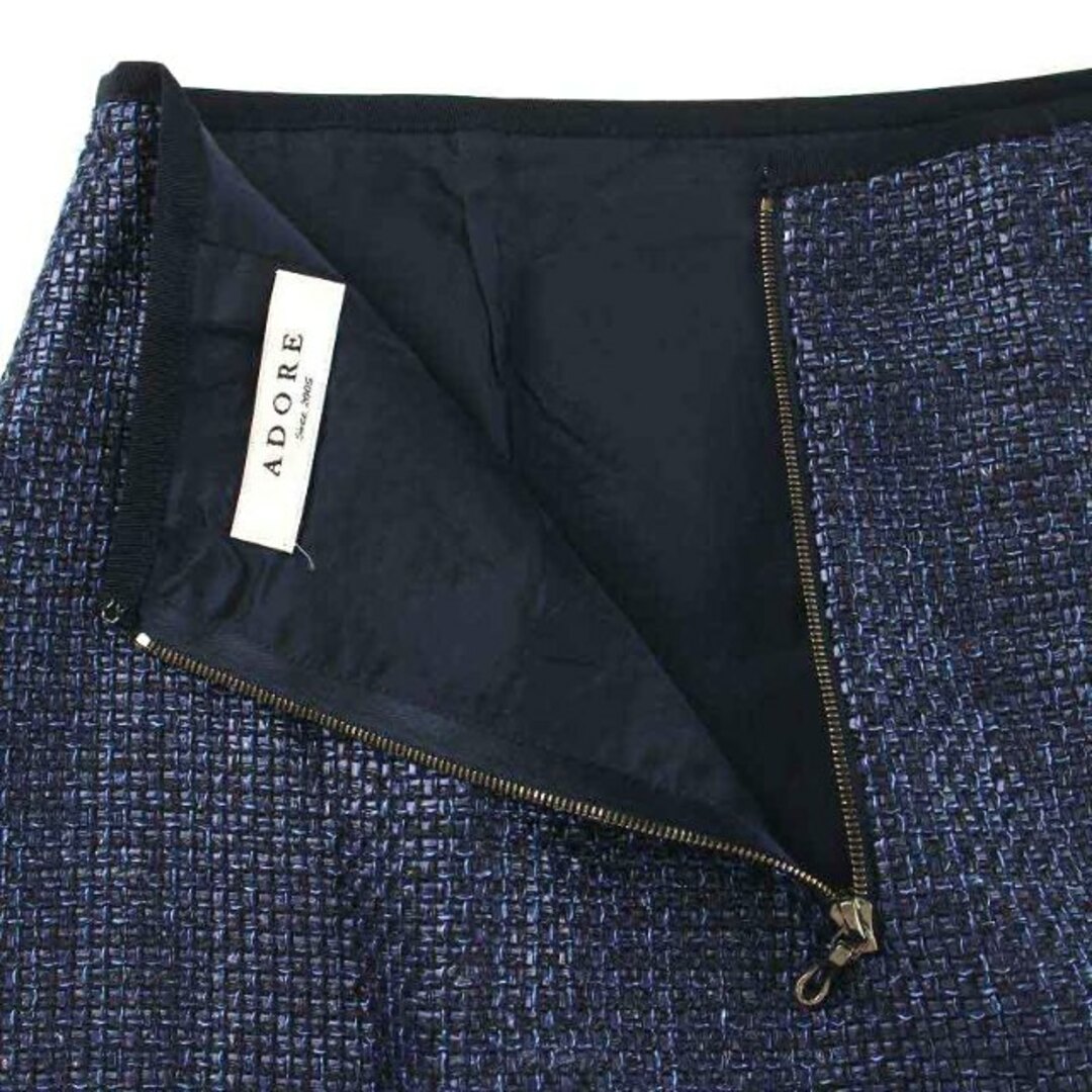ADORE(アドーア)のアドーア スカート ロング ミモレ アシンメトリー フリンジ 36 S 紺 レディースのスカート(ロングスカート)の商品写真