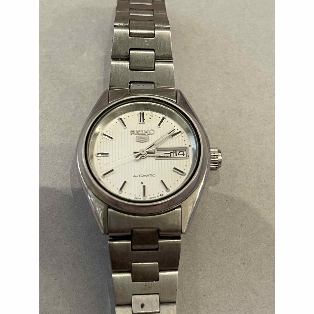 SEIKOセイコー 5 2906-0610 レディース デイデイト自動巻き腕時計 レディースのファッション小物(腕時計)の商品写真