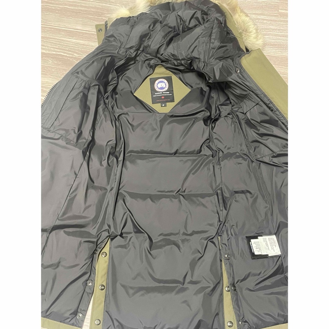 CANADA GOOSE(カナダグース)のカナダグース　Sサイズ　マッケンジー レディースのジャケット/アウター(ダウンコート)の商品写真