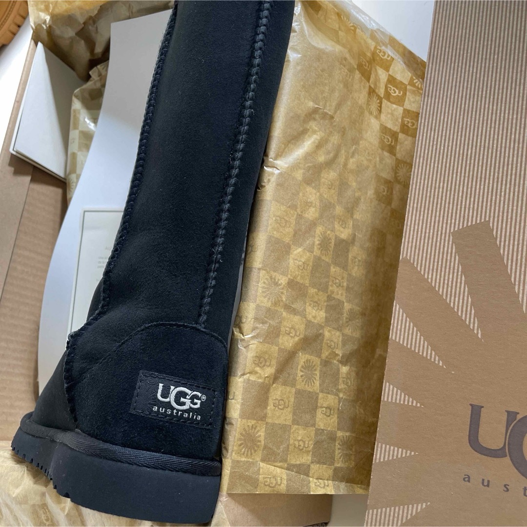 UGG(アグ)のUGG★K CLASSIC TALL★ ブラック　19 20cm レディースの靴/シューズ(ブーツ)の商品写真