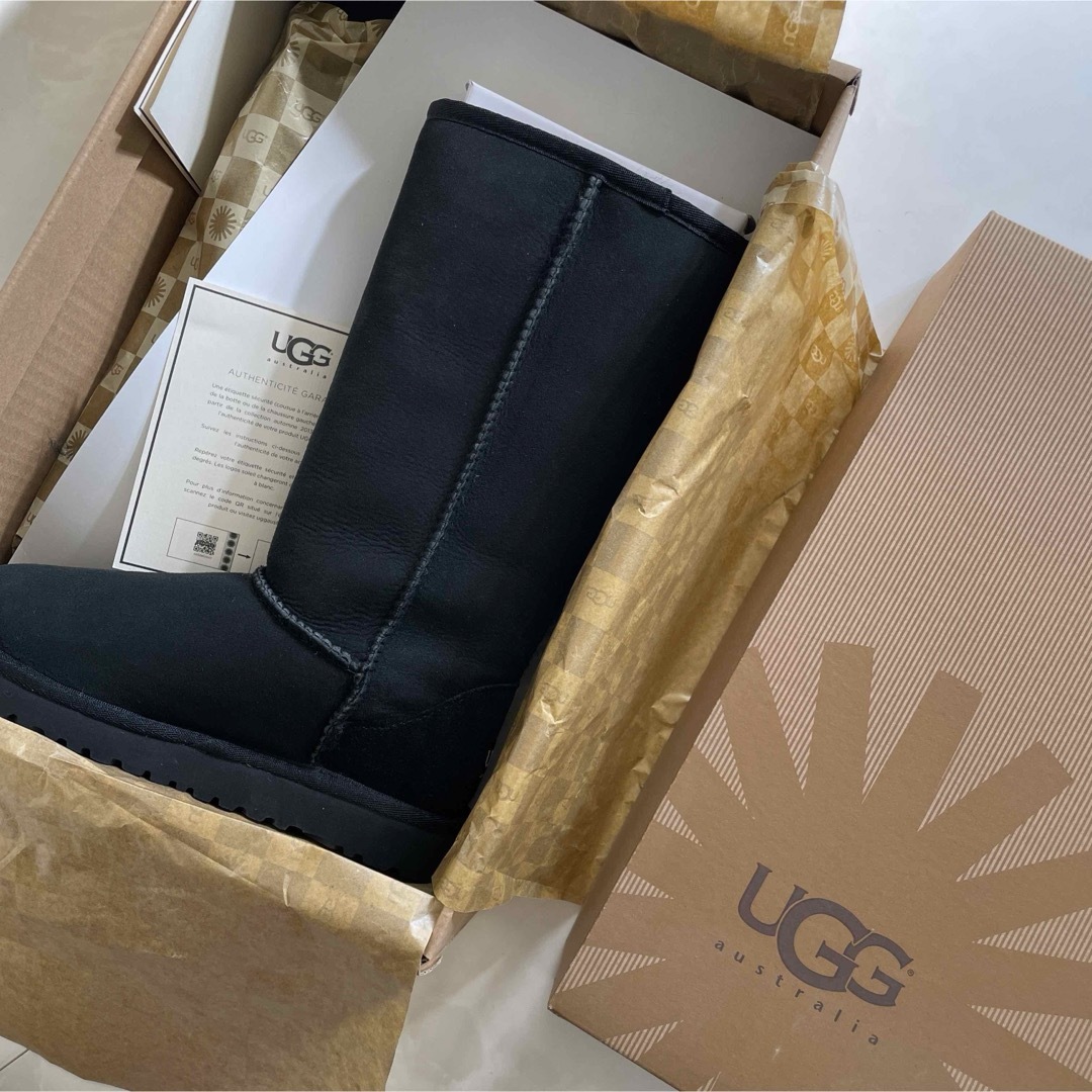 UGG(アグ)のUGG★K CLASSIC TALL★ ブラック　19 20cm レディースの靴/シューズ(ブーツ)の商品写真
