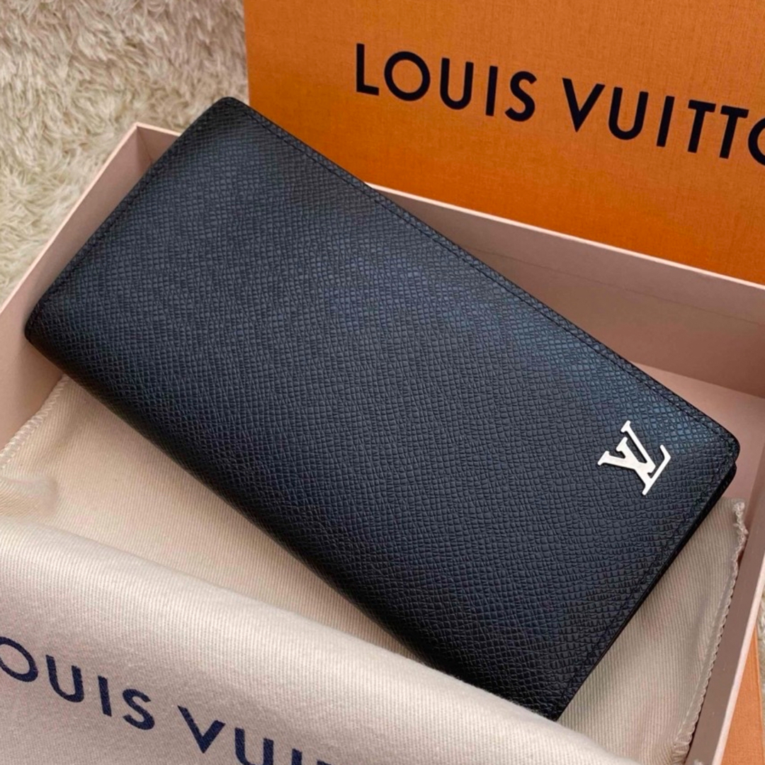 LOUIS VUITTON - 新品同様✨新型RFID搭載 ルイヴィトン タイガ