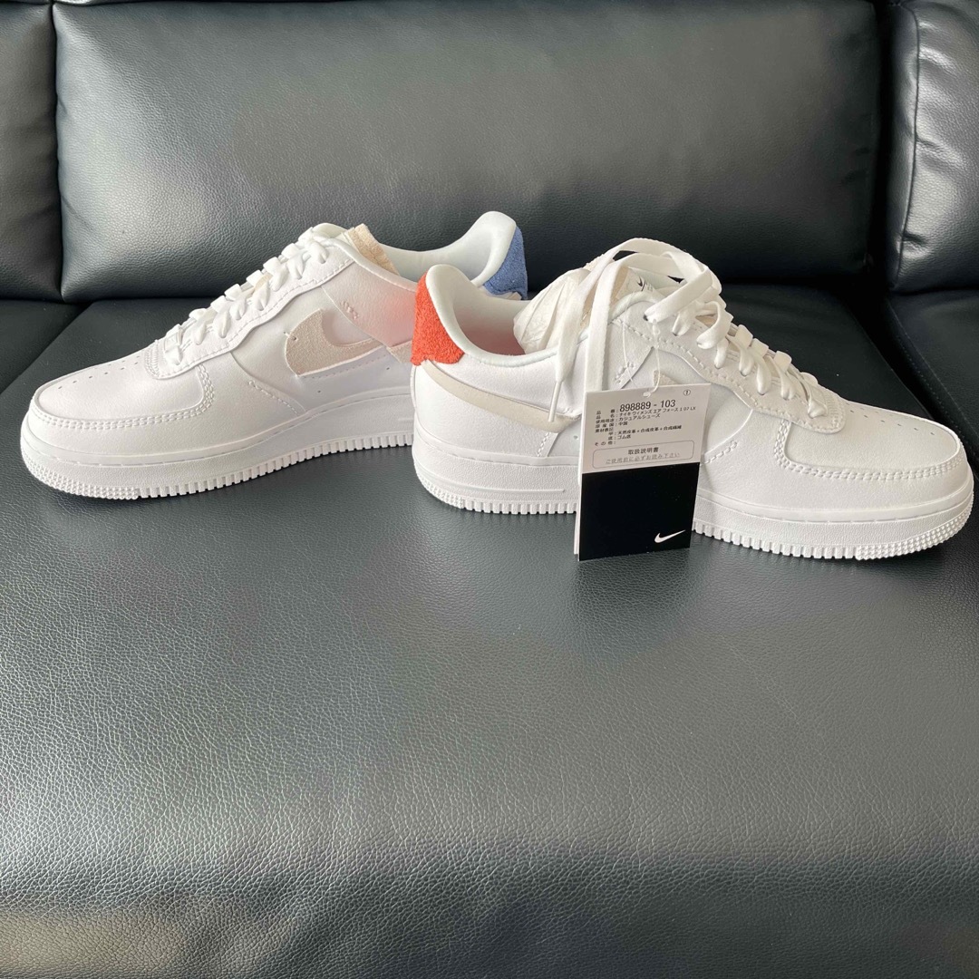 NIKE(ナイキ)のNike WMNS Air Force 1 Lux Vandalised Whi メンズの靴/シューズ(スニーカー)の商品写真