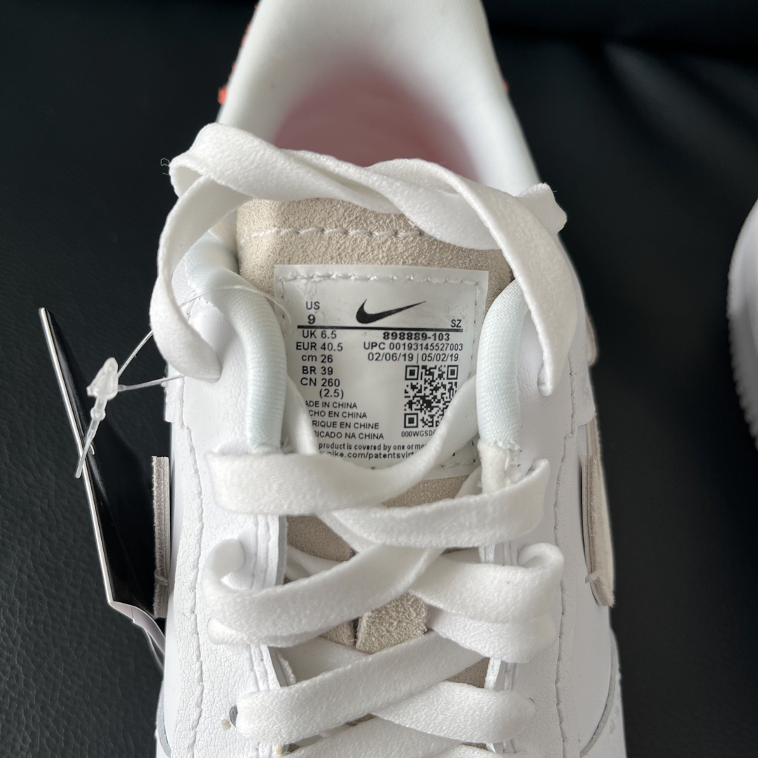 NIKE(ナイキ)のNike WMNS Air Force 1 Lux Vandalised Whi メンズの靴/シューズ(スニーカー)の商品写真