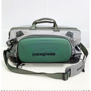 パタゴニア(patagonia)の★★Patagonia パタゴニア フィッシングバッグ 　 カーキ x グレー 縦23㎝横51㎝高さ34㎝(ウエア)