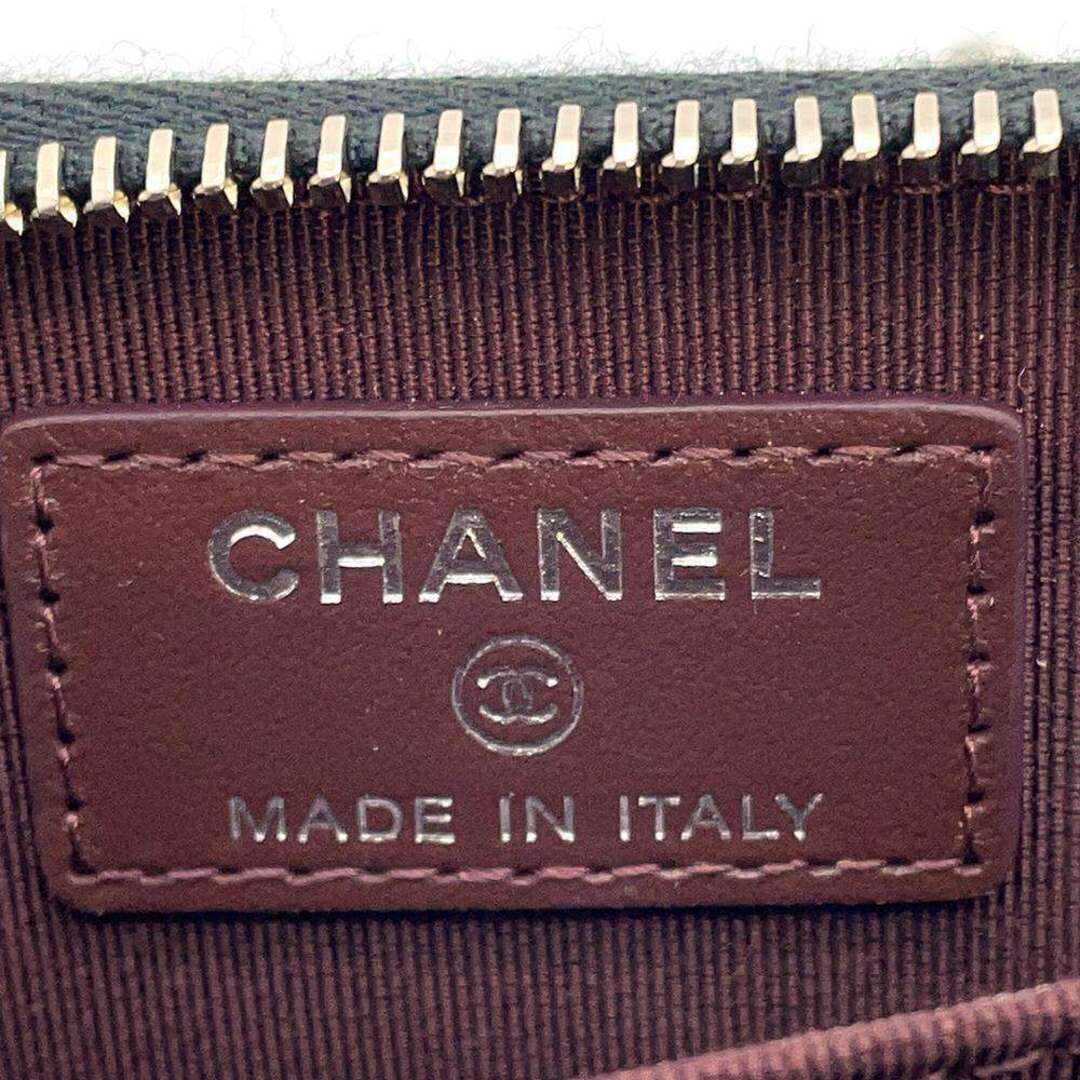 CHANEL(シャネル)のシャネル チェーンウォレット ココマーク マトラッセ クラシック ジップ AP1731 財布 カードケース 黒 レディースのファッション小物(コインケース)の商品写真