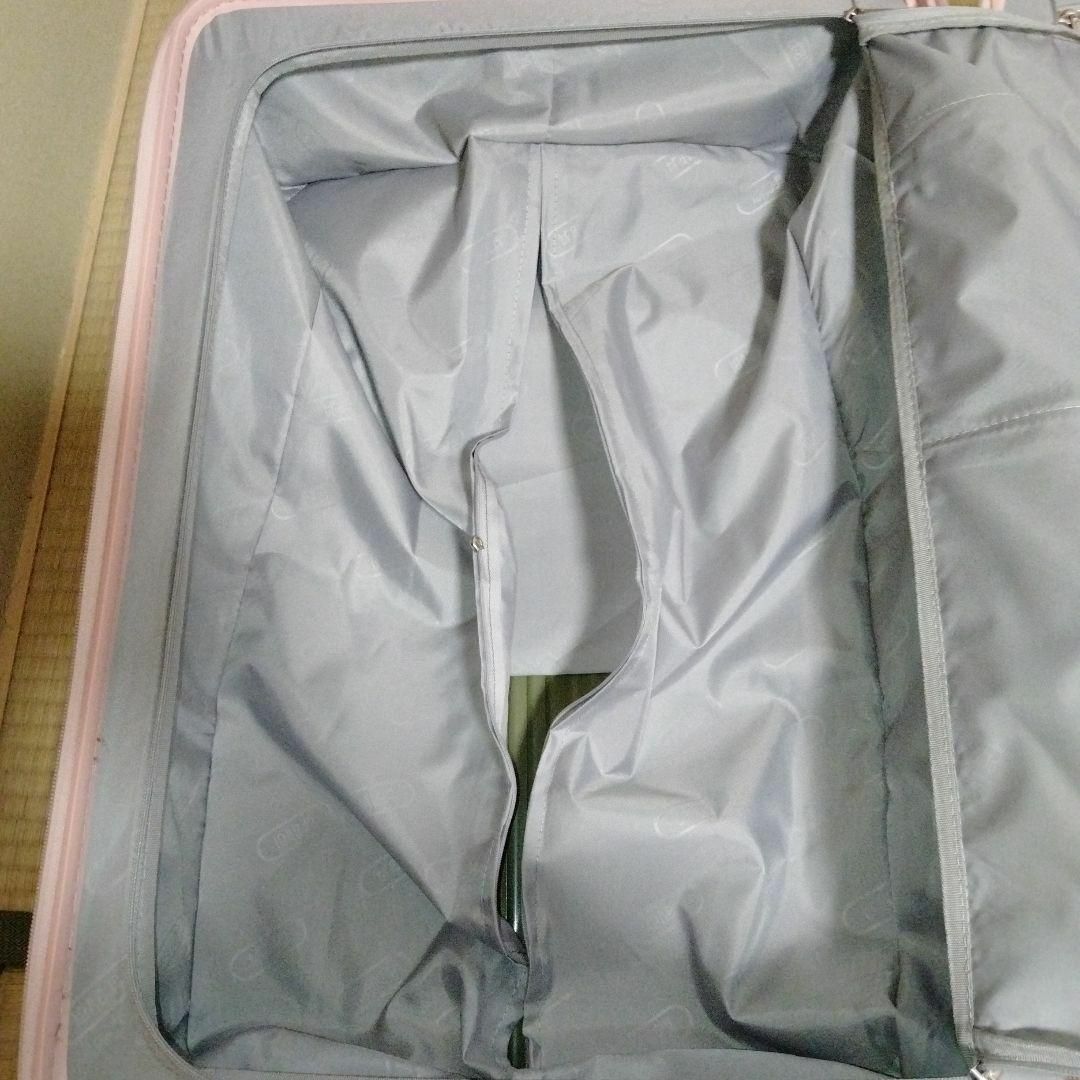 ✅訳あり✅キャリーケース キャスターストッパー付き TSA付き ピンク 80L レディースのバッグ(スーツケース/キャリーバッグ)の商品写真