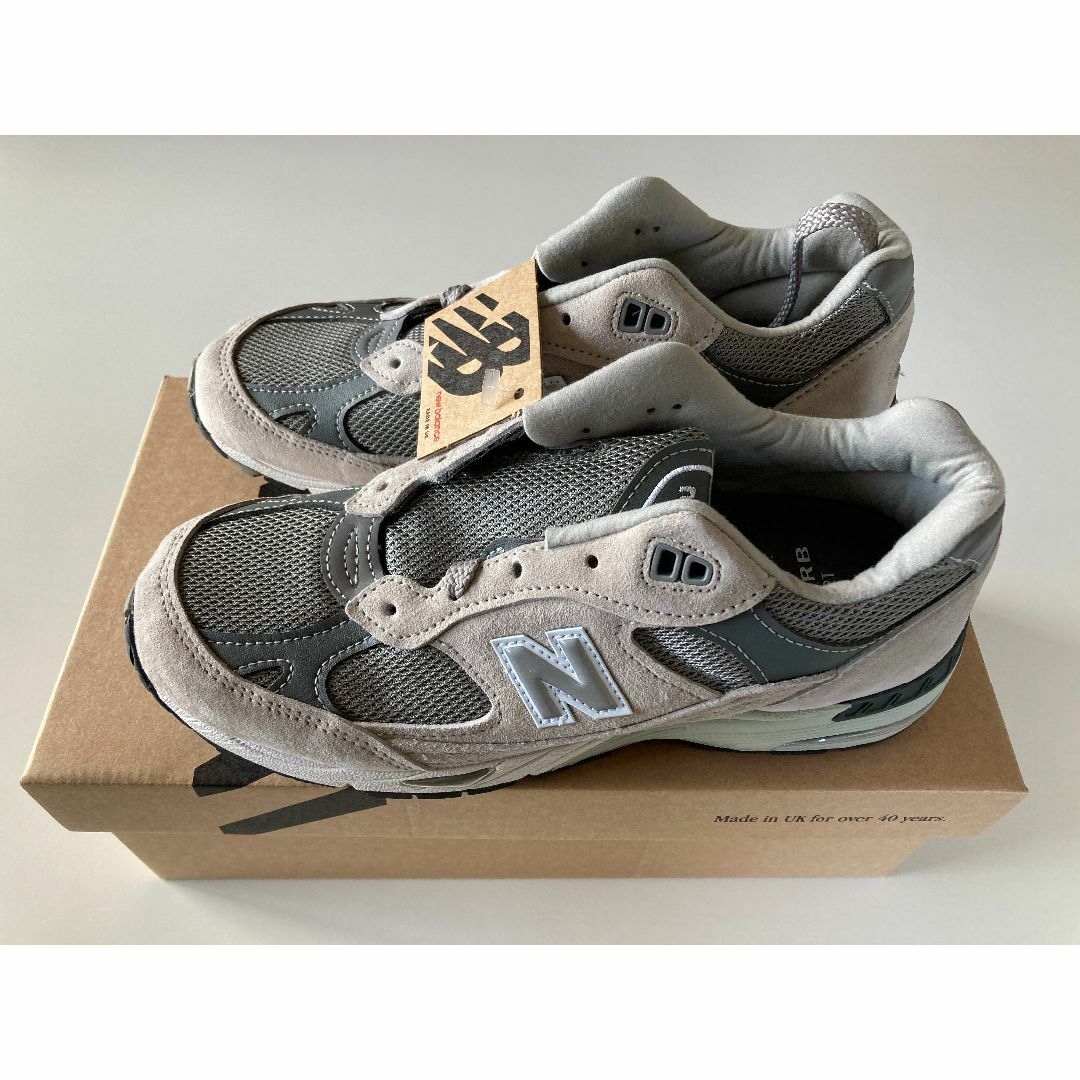 new balance W991GL US7 24cm new balance W991GL US7 24cm