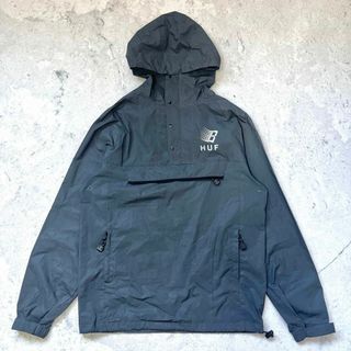 ハフ(HUF)の【HUF】ハーフジップ ロゴ入り ナイロンジャケット アノラック グレー ハフ(ナイロンジャケット)