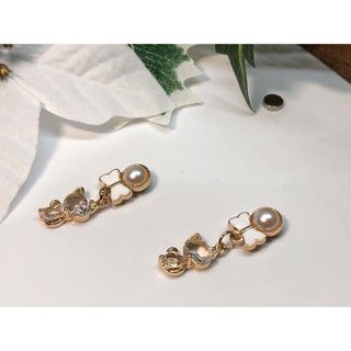 [D006]　マグネットピアス　ノンホール　ネコ　キュービックジルコニア(ピアス)