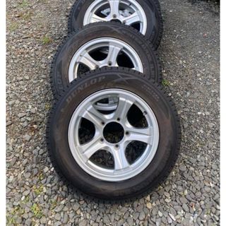 ダンロップ(DUNLOP)の【umi様専用】175/80R16 スタッドレスタイヤ 4本 ジムニー (タイヤ・ホイールセット)